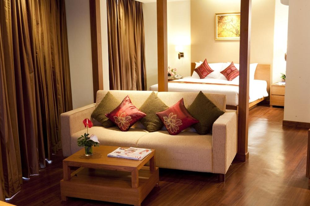 Lantana Resort Hotel Bangkok Exterior photo