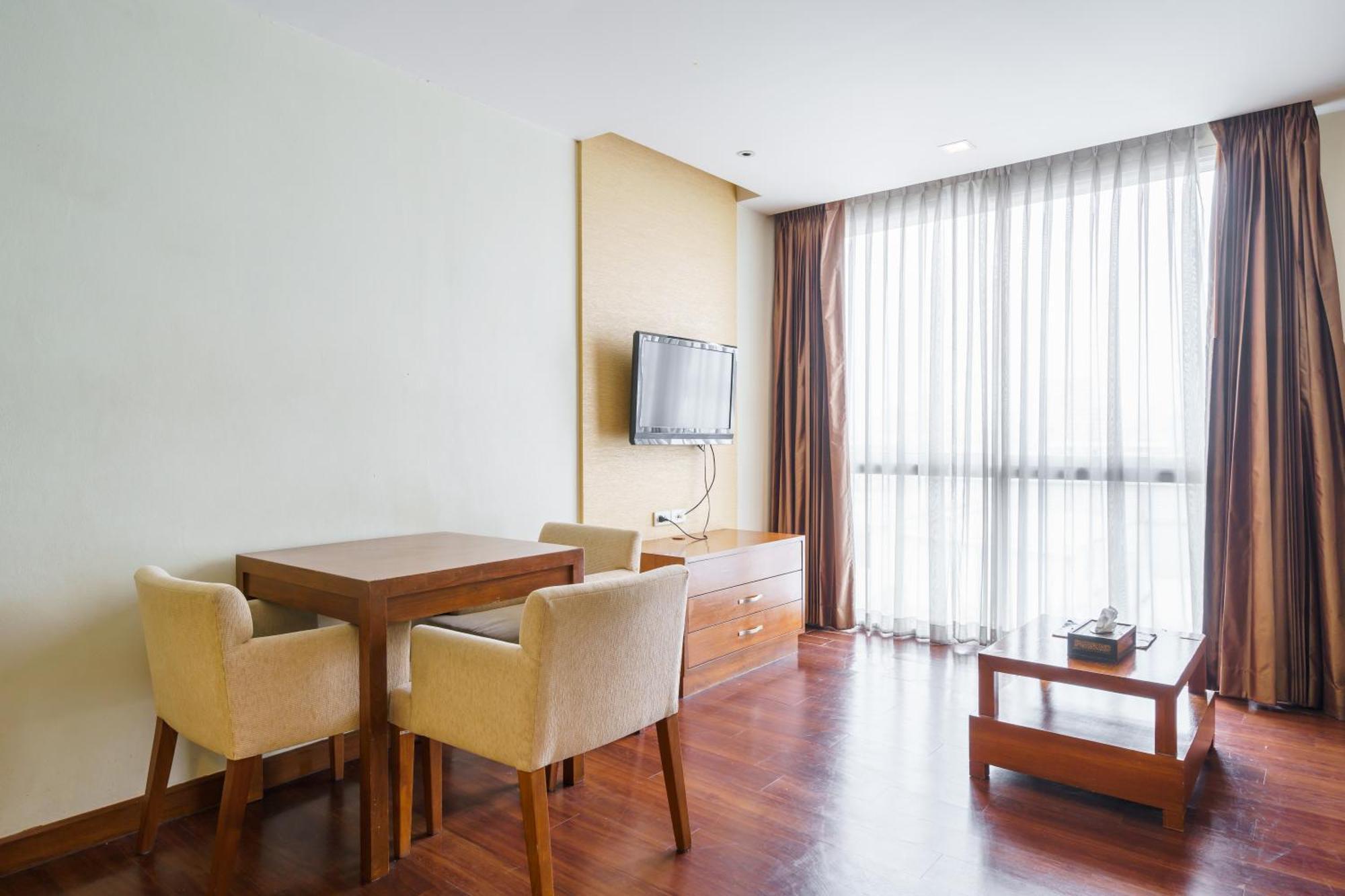 Lantana Resort Hotel Bangkok Exterior photo