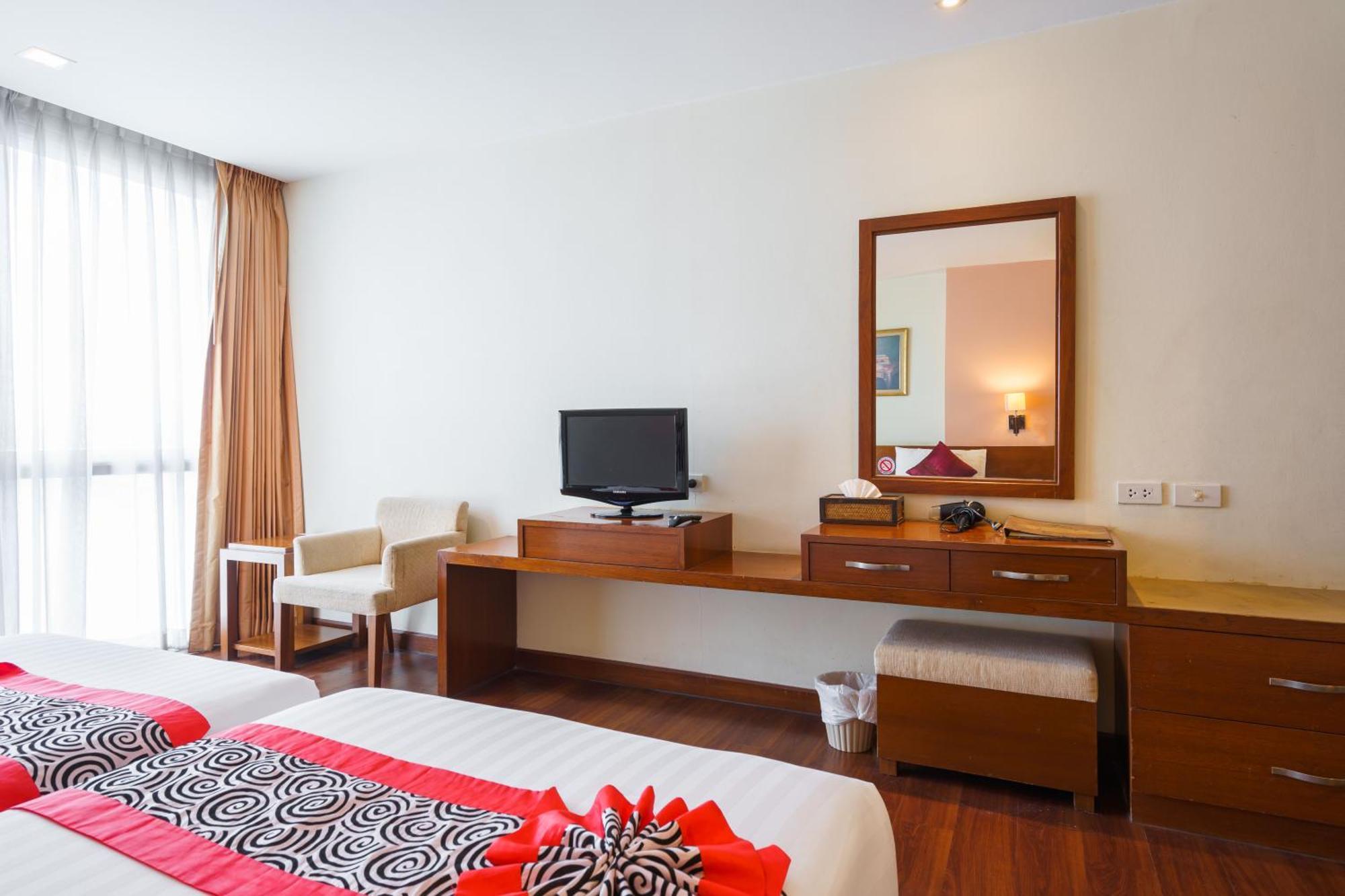 Lantana Resort Hotel Bangkok Exterior photo