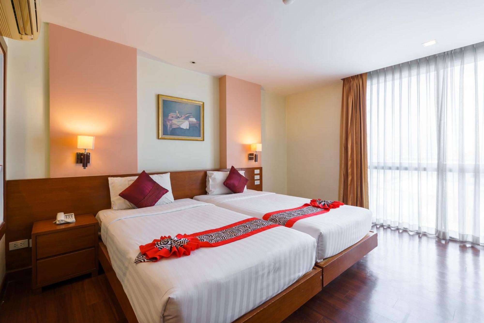 Lantana Resort Hotel Bangkok Exterior photo